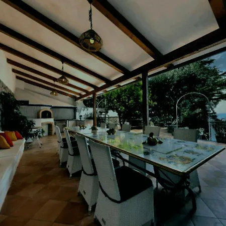 Casa Dobrevka Вилла Сплит